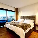 Villa Beautiful Palazzo Blue - *