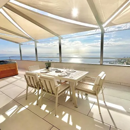 Beautiful Palazzo Blue - 오파티아