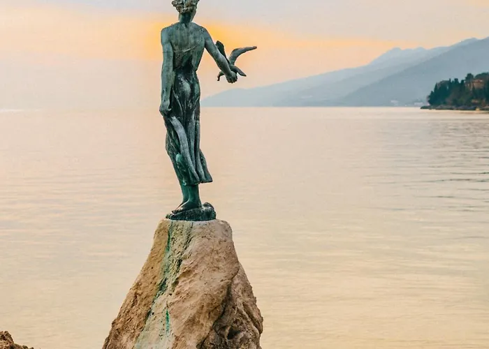 Beautiful Palazzo Blue - Vila *